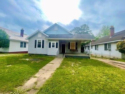 /international/us/405-s-8th-avenue-lanett-al-110099038080/