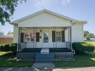 /international/us/431-w-6th-street-mount-carmel-il-110108815605/