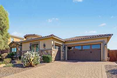 /international/us/2197-e-lindrick-drive-gilbert-az-110120091266/