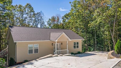 /international/us/88-foxwood-dr-franklin-nc-110120682234/