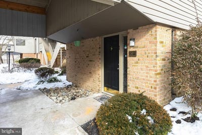 /international/us/307-meadowview-lindenwold-nj-110105523471/