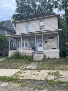 /international/us/22-thill-street-west-haven-ct-110101095445/?lang=zh-tw