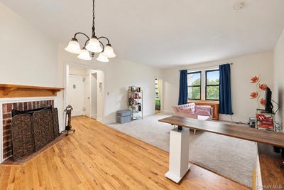 /international/us/68-e-hartsdale-avenue-hartsdale-ny-110119959024/