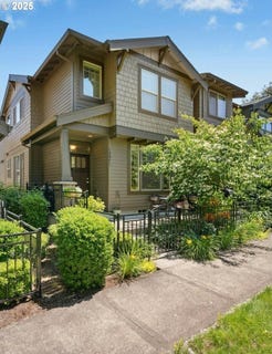 /international/us/15971-nw-hildago-ln-portland-or-110100243129/