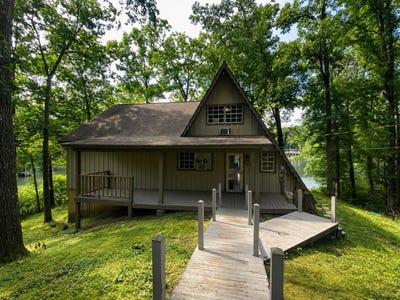 /international/us/114-big-dipper-trail-tupelo-ms-110108955279/