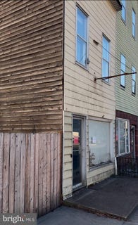 /international/us/230-e-centre-street-mahanoy-city-pa-110098499473/