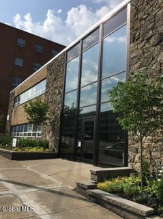 /international/us/600-franklin-street-schenectady-ny-110101677732/