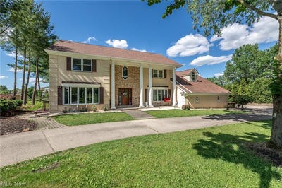 /international/us/9800-boston-road-north-royalton-oh-110108909551/