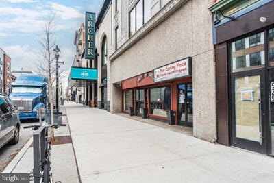 /international/us/931-w-hamilton-street-allentown-pa-110098445925/