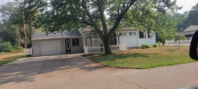 /international/us/436-rose-park-drive-holland-mi-110101437631/