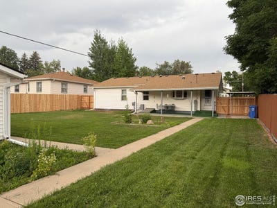 /international/us/526-e-13th-st-loveland-co-110098218180/?lang=en