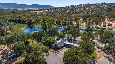 /international/us/769-dogtown-road-angels-camp-ca-110094987636/
