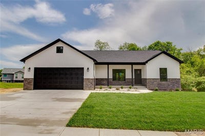 /international/us/1041-grafton-hills-drive-grafton-il-110107868015/