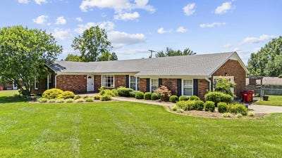 /international/us/839-springhill-lane-frankfort-ky-110108960745/