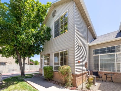 /international/us/255-majestic-meadows-dr-payson-ut-110108612658/
