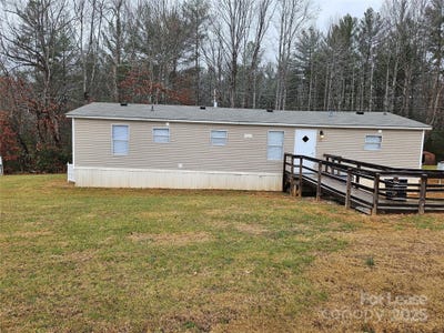 /international/us/2292-w-wade-avenue-morganton-nc-110104309330/