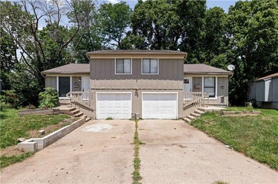 /international/us/8456-8458-lane-drive-kansas-city-mo-110109293434/