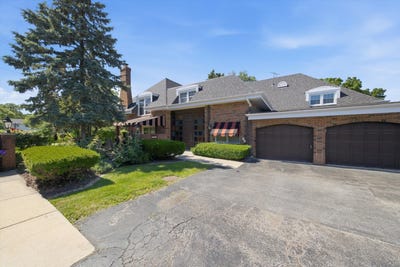 /international/us/12610-s-london-lane-palos-heights-il-110109294958/