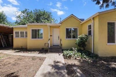 /international/us/700-severtson-drive-redding-ca-110108542828/
