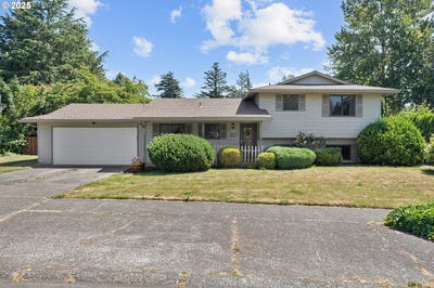 /international/us/927-se-sweetbriar-ln-troutdale-or-110100474939/