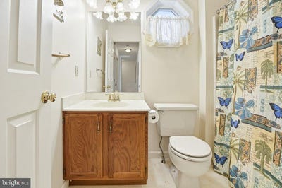/international/us/19-manor-oaks-drive-millersville-pa-110101062889/?lang=en