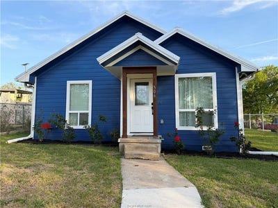 /international/us/306-moss-avenue-hearne-tx-110106693506/