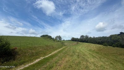/international/us/mulberry-gap-rd-sneedville-tn-110119475308/