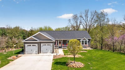 /international/us/14840-killorglin-lane-cement-city-mi-110107535173/