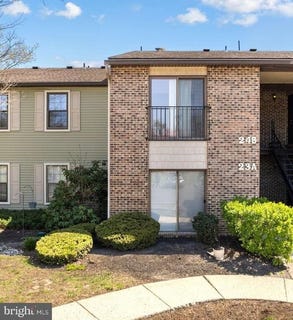 /international/us/24-b-w-bluebell-lane-mount-laurel-nj-110107278593/