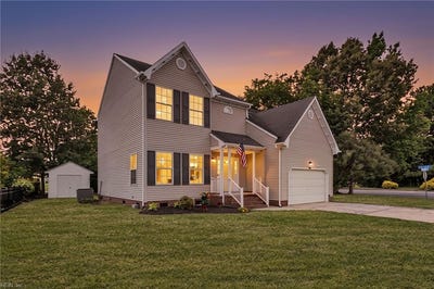 /international/us/400-las-gaviotas-boulevard-chesapeake-va-110109119176/