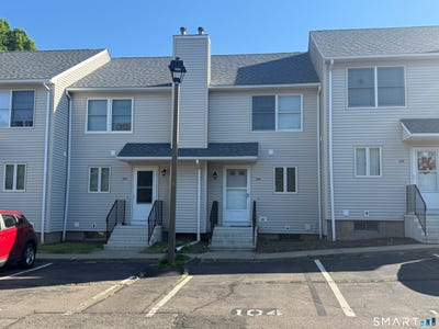 /international/us/8-10-broad-street-meriden-ct-110108533832/