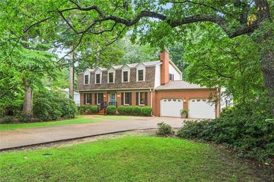 /international/us/1744-york-shores-drive-gloucester-point-va-110100978151/