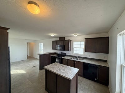 /international/us/2501-n-apperson-way-kokomo-in-110107379039/