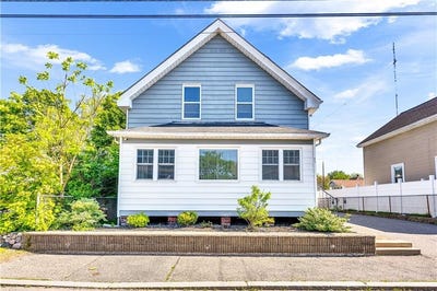 /international/us/86-woodward-avenue-east-providence-ri-110108170892/