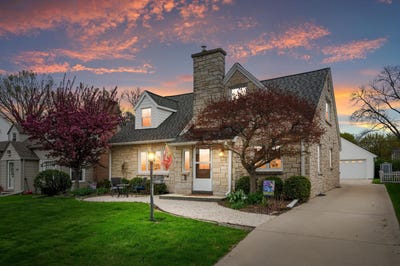 /international/us/2556-n-96th-st-wauwatosa-wi-110108166334/