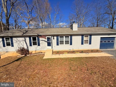 /international/us/428-buffalo-road-lusby-md-110102651939/