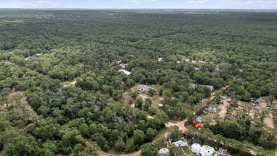/international/us/163-northside-ln-cedar-creek-tx-110108204823/