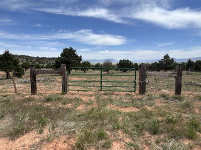/international/us/2604-w-maple-canyon-ln-parowan-ut-110101349351/?lang=zh-cn