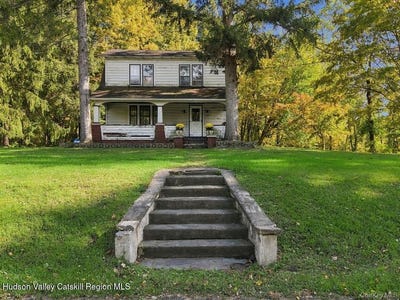 /international/us/696-springtown-road-tillson-ny-110120449987/