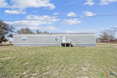 /international/us/606-w-lampasas-street-lometa-tx-110105844043/