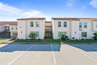 /international/us/620-s-fulton-beach-road-rockport-tx-110108127364/