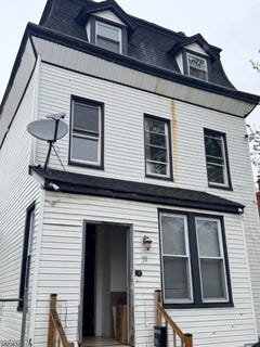/international/us/38-emmet-st-newark-city-nj-110107519888/