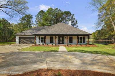 /international/us/3079-shiloh-road-pelahatchie-ms-110106787507/