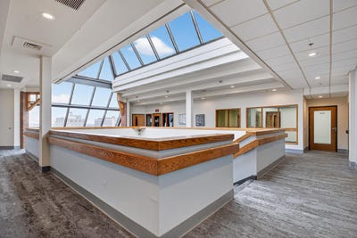 /international/us/300-w-washington-avenue-jackson-mi-110105397242/