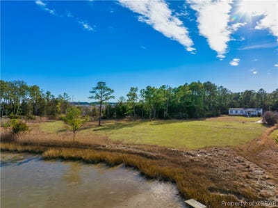 /international/us/piney-point-road-onemo-va-110091485249/