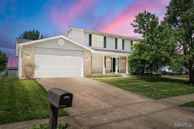 /international/us/915-hunter-chaise-drive-wentzville-mo-110108281622/