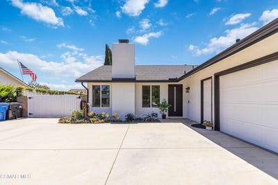 /international/us/904-silver-cloud-street-thousand-oaks-ca-110109159727/
