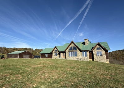 /international/us/886-trout-run-rd-asbury-wv-110107807581/