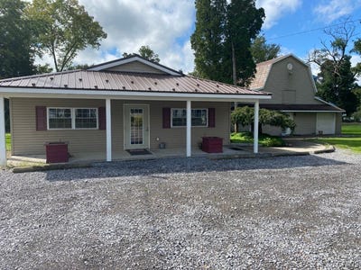 /international/us/3963-main-street-scio-ny-110105630607/