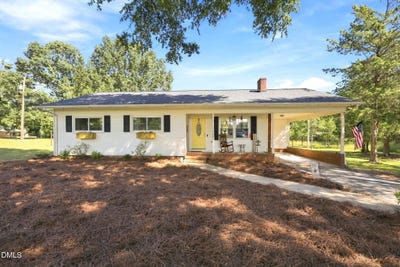 /international/us/3947-n-nc-119-highway-mebane-nc-110120109803/